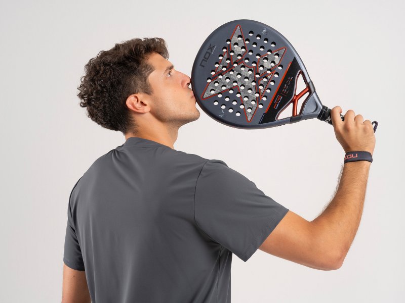 Agustín Tapia suma su séptimo título consecutivo en Kuwait - NOX