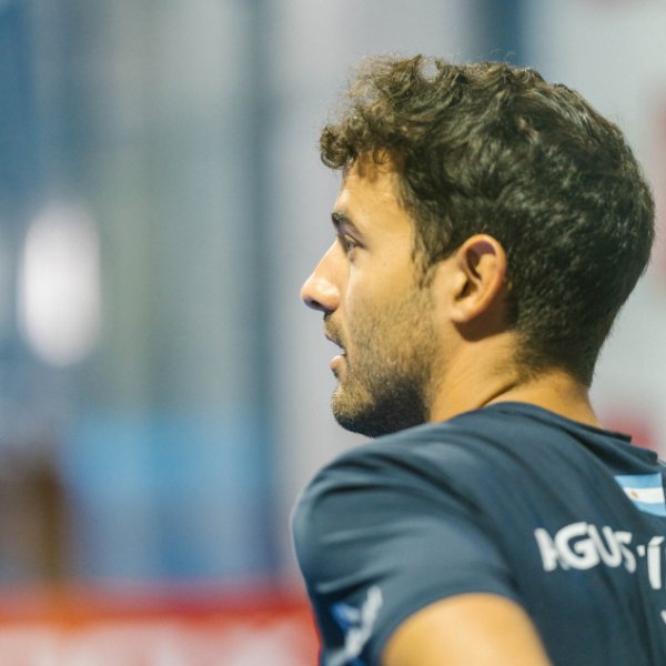 Calentamiento de pádel perfecto con Ariel Saravia - NOX