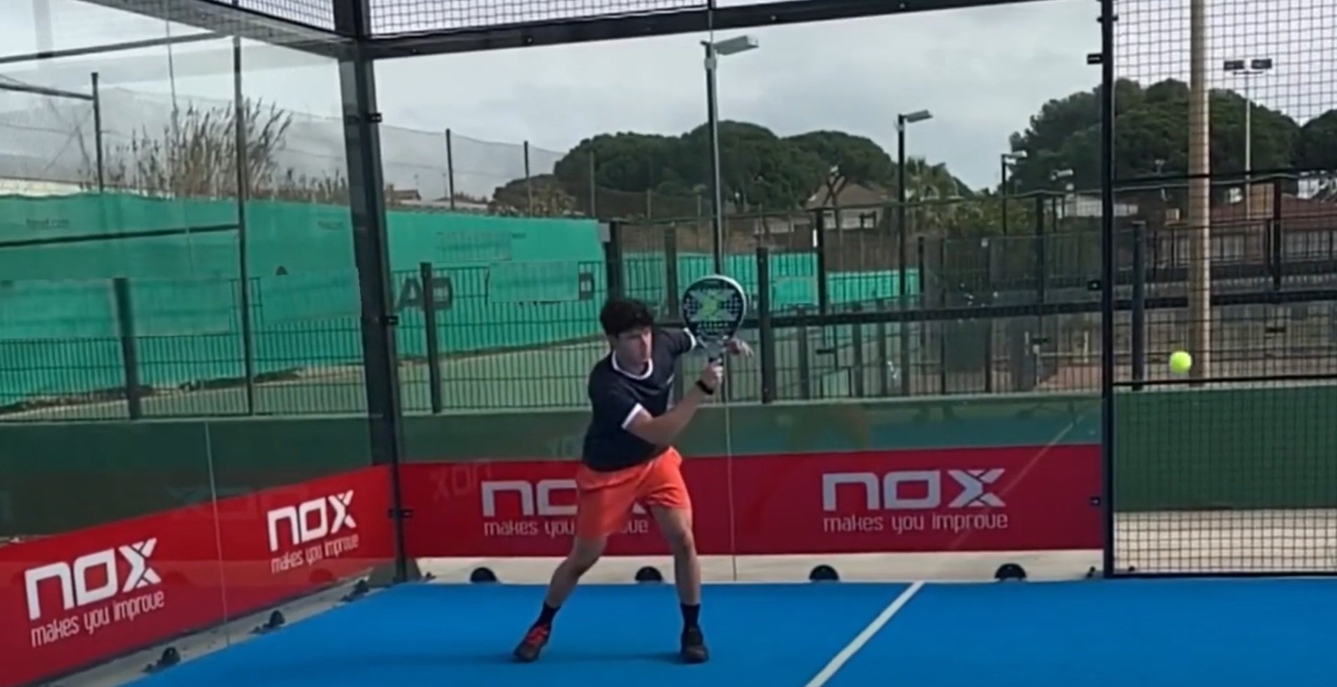 La Chiquita en pádel - NOX