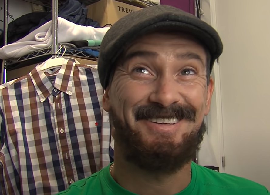 Miguel Lamperti saca sus dotes de actor en un test de palas - NOX