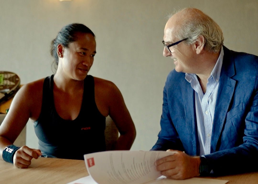 NOX SIGUE APOSTANDO POR EL PÁDEL FRANCÉS CON LA RENOVACIÓN DE LEA GODALLIER - NOX