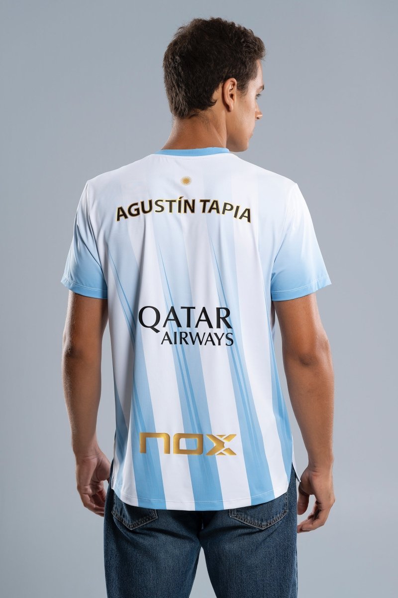 Camiseta Sponsors AT10 Azul Claro de Agustín Tapia - NOXcamisetaCamisetas