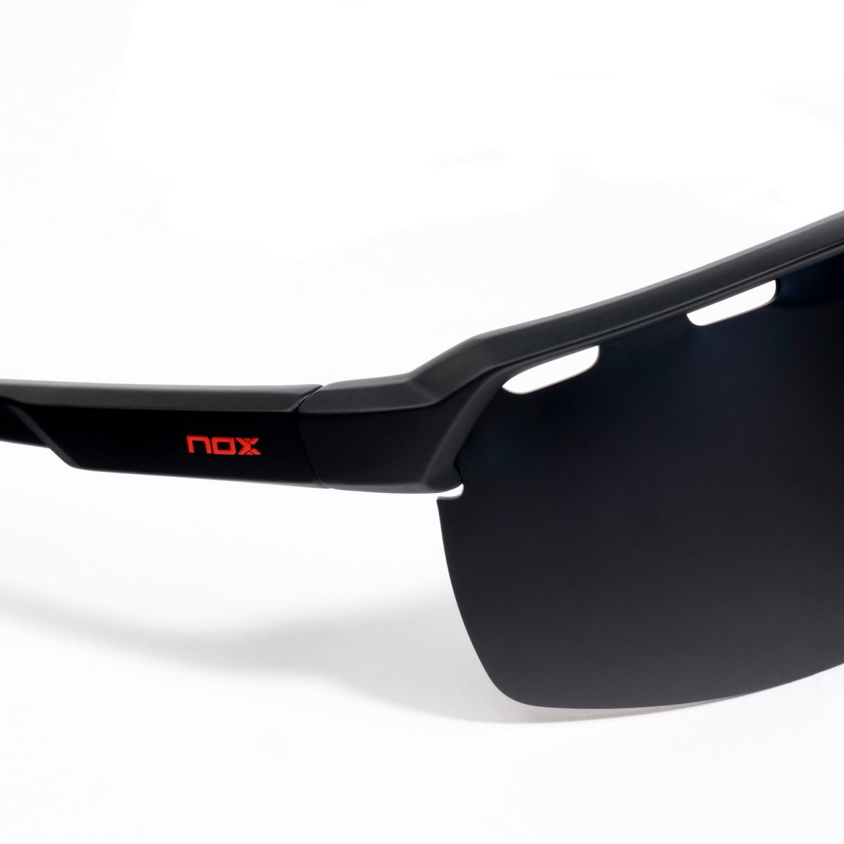 Gafas Deportivas NOX/MO FIGNON Tempo Negro/Rojo - NOXAccesorios NOX para pádel y tenisGafas Deportivas