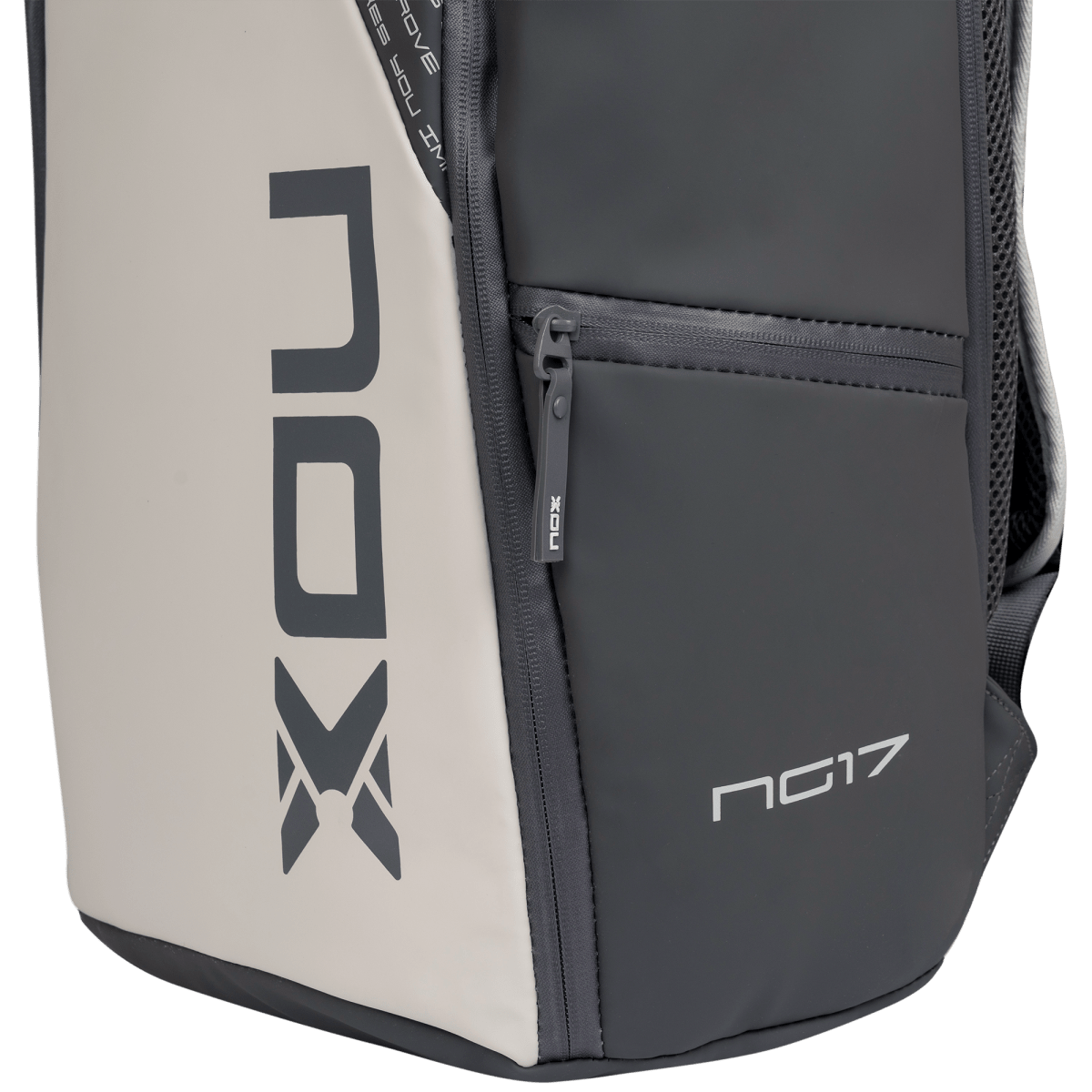 Mochila Beach NG17 STREET White/Black - NOXMochilas Beach Tennis